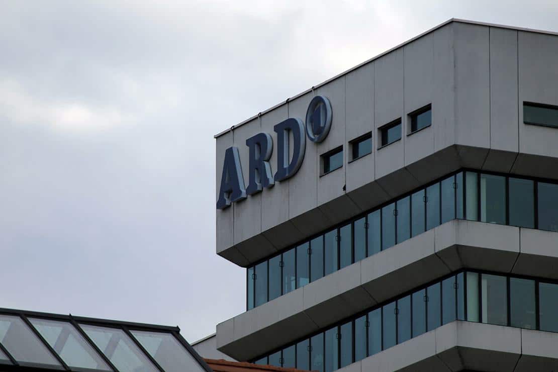 Große Mehrheit lehnt “Diskriminierungshinweis” vor ARD-Sendungen ab