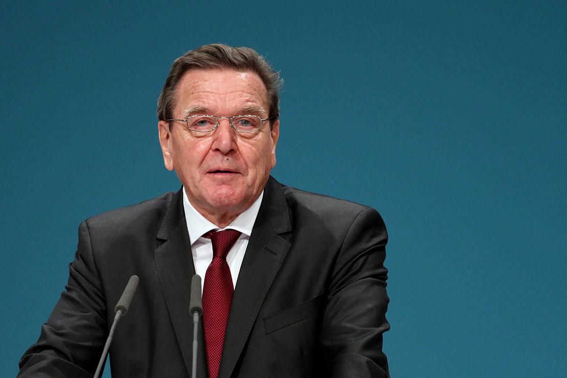 Schröder will “Wumms” für Bildung und Wohnungsbau
