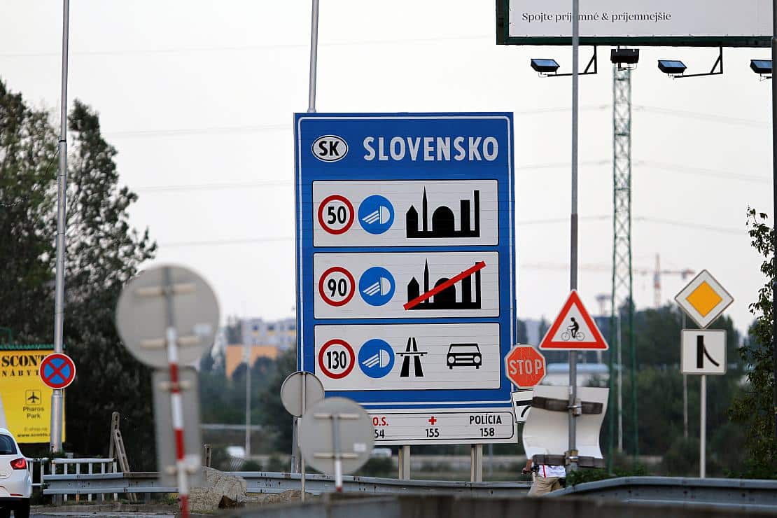Österreich startet Grenzkontrollen zur Slowakei