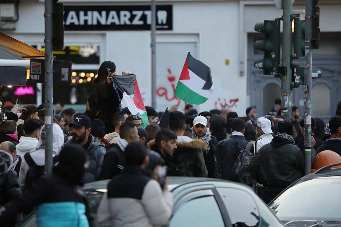 CDU bezeichnet “Free Palestine” als “Schlachtruf einer Terrorbande”