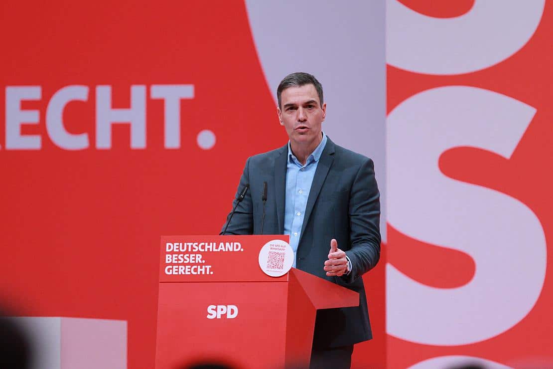 Sánchez warnt auf SPD-Parteitag vor Abbau des Sozialstaats