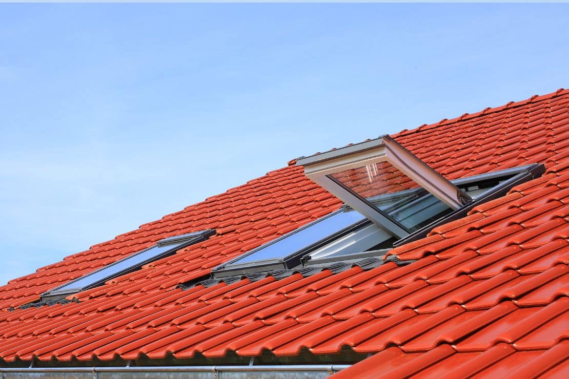Dachfensterpflege: Tipps für die Instandhaltung und Reinigung