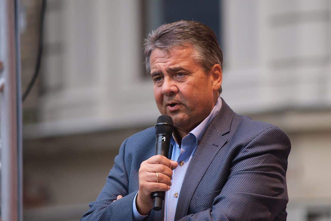 Ex-SPD-Chef Gabriel verteidigt Schuldenbremse