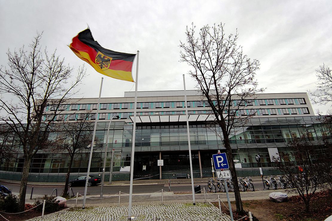 Ministerium: Bundeswehrkliniken reichen im Kriegsfall nicht aus