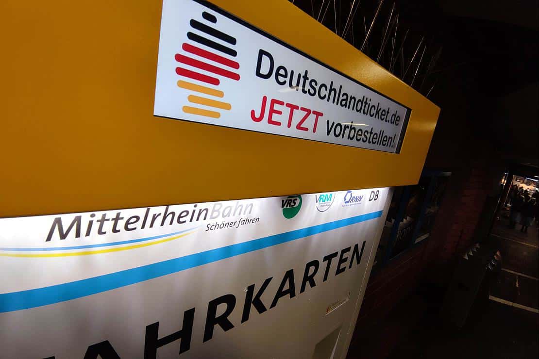 NRW: VRR erwartet 1,5 Millionen Deutschlandticket-Kunden in 2024