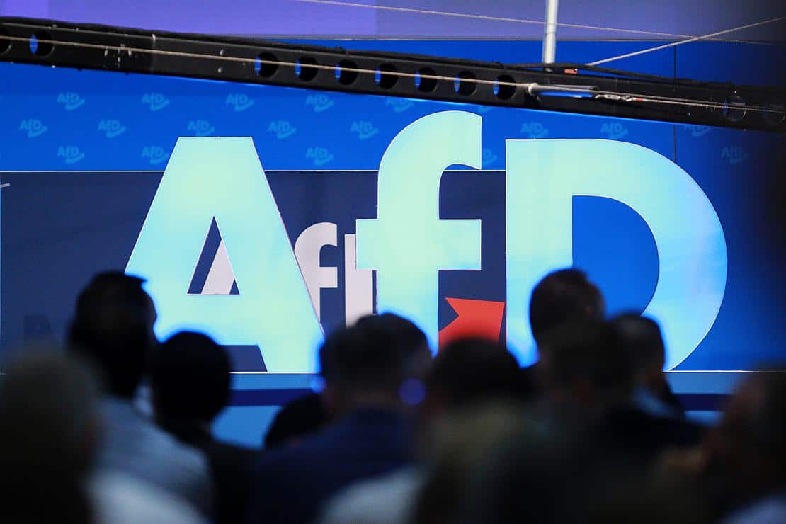 Klingbeil schockiert über Rolle der AfD bei Treffen mit Identitären
