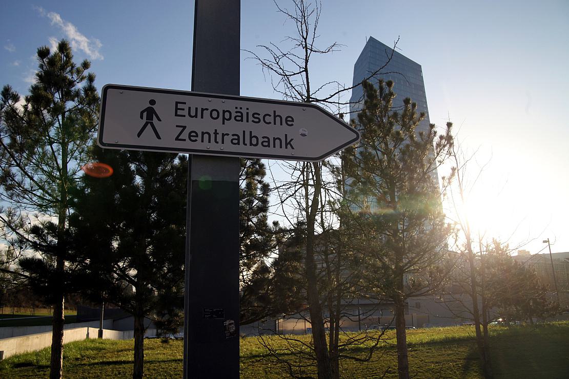 EZB belässt Leitzins weiterhin bei 4,5 Prozent