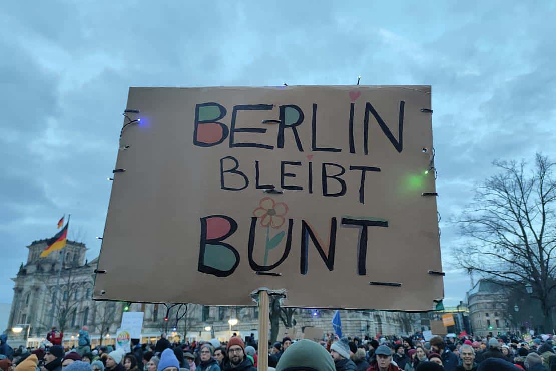Steinmeier fordert “breites Bündnis” gegen Extremismus