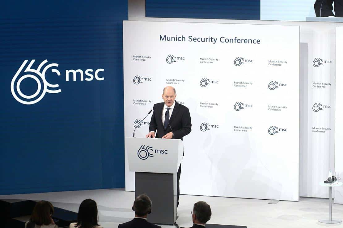 Röttgen kritisiert Scholz-Rede bei Münchner Sicherheitskonferenz