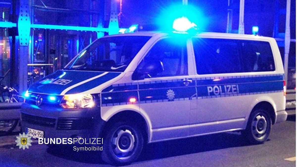 Blaulicht Polizei Bericht München: Bedrohung mit Messer in Regionalzug und Verwendung von Kennzeichen …