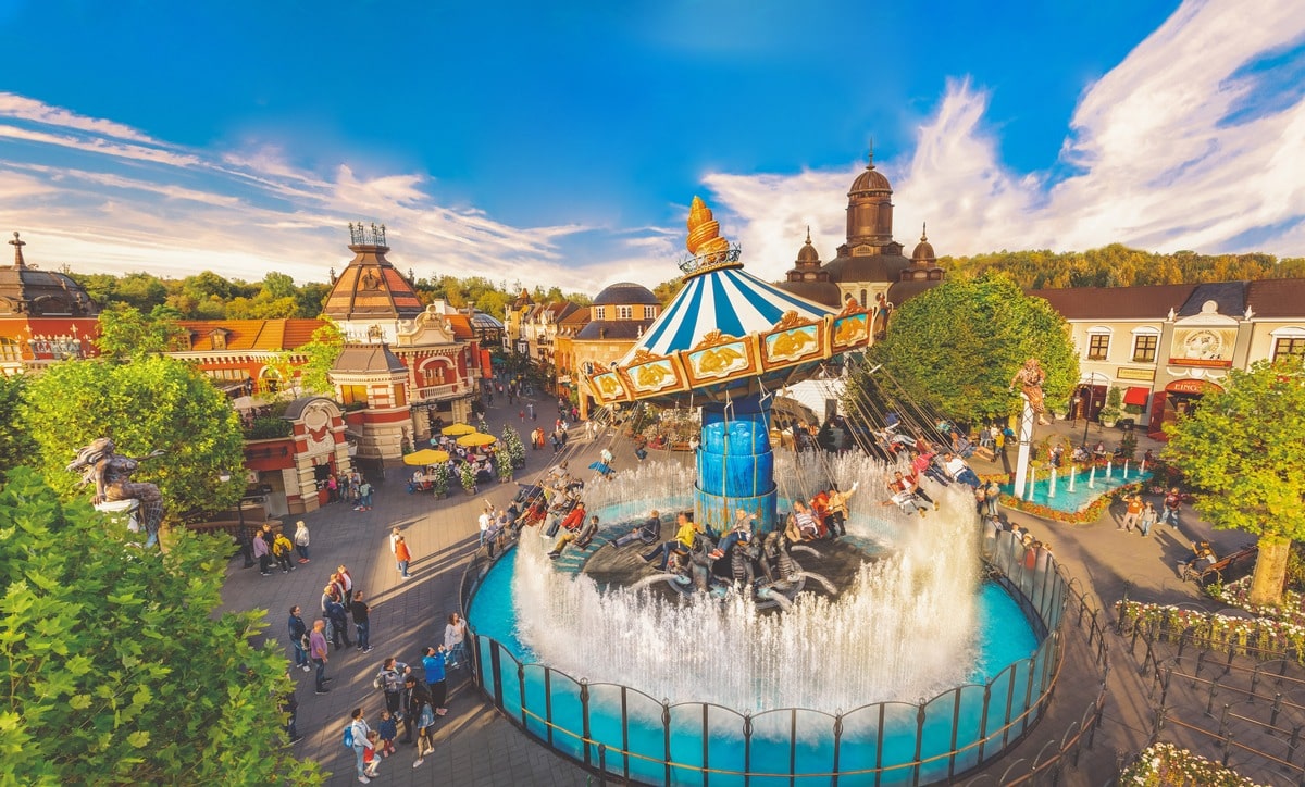 Phantasialand ist beliebtester Freizeitpark Deutschlands