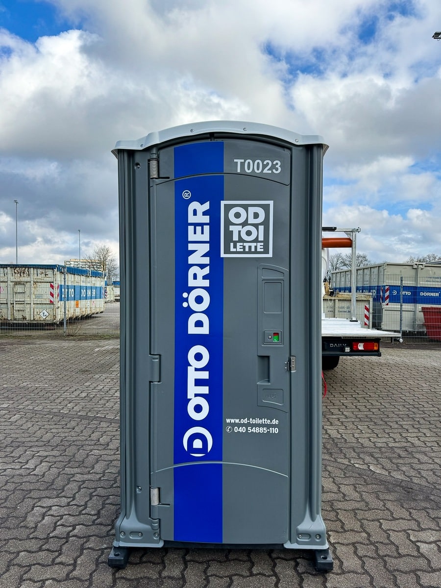Toiletten für Toleranz: Rostock Fans nutzen OD TOILETTEN von OTTO DÖRNER und helfen durch jede unbeschädigte …